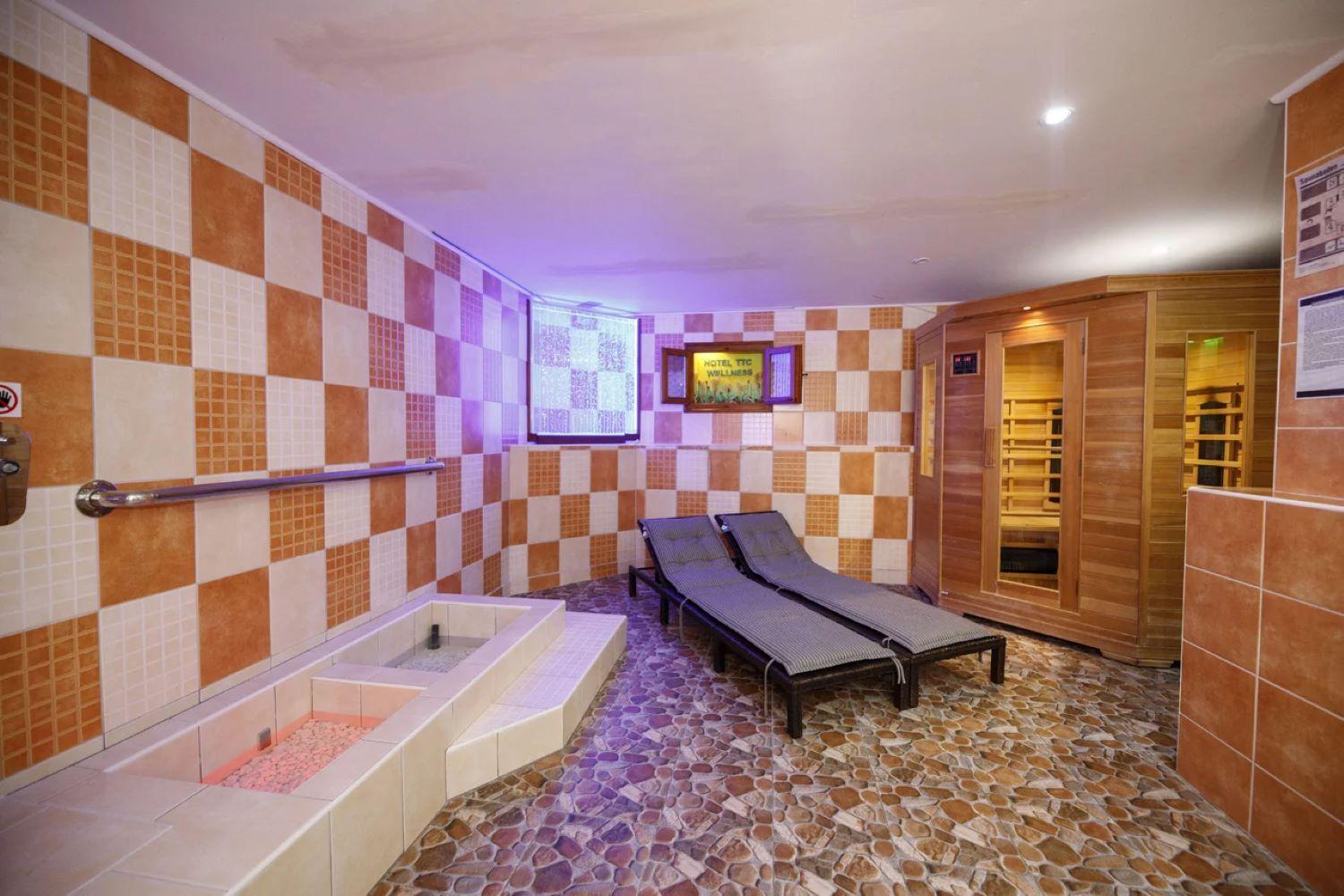 Wellness & Sport Hotel Ttc Vrchlabí Екстериор снимка