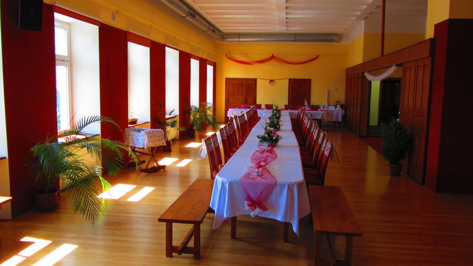Wellness & Sport Hotel Ttc Vrchlabí Екстериор снимка